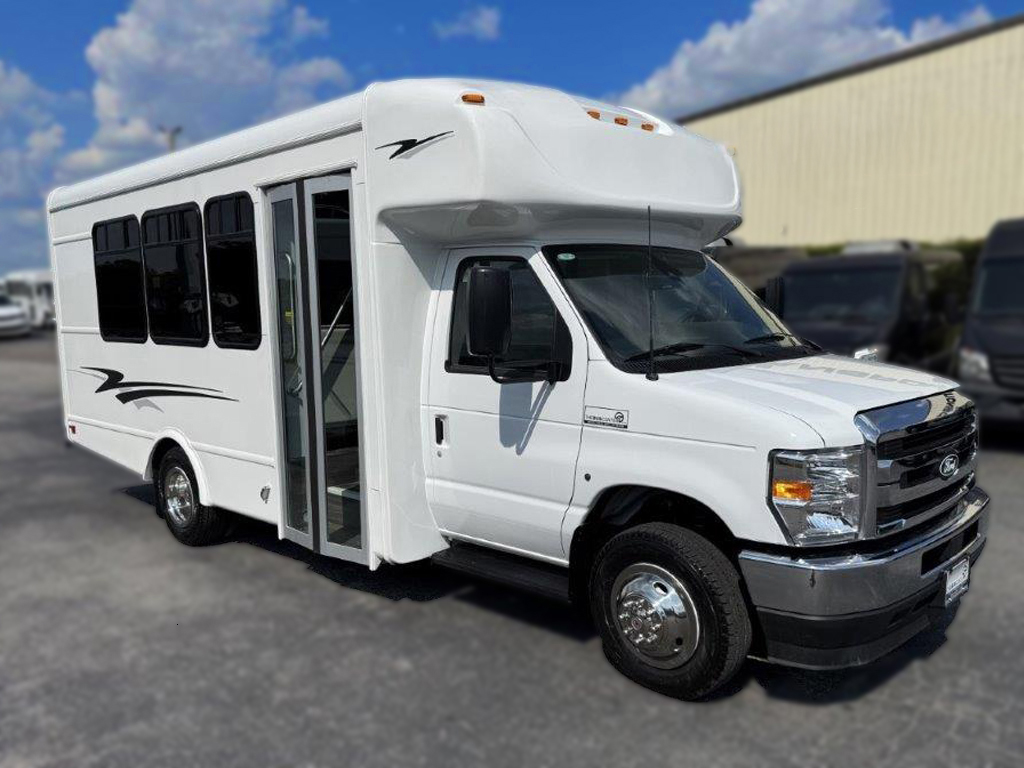 2026 Starcraft Allstar Shuttle Bus