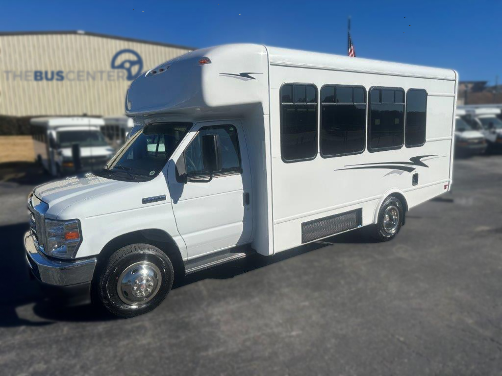 2026 Starcraft Allstar Shuttle Bus