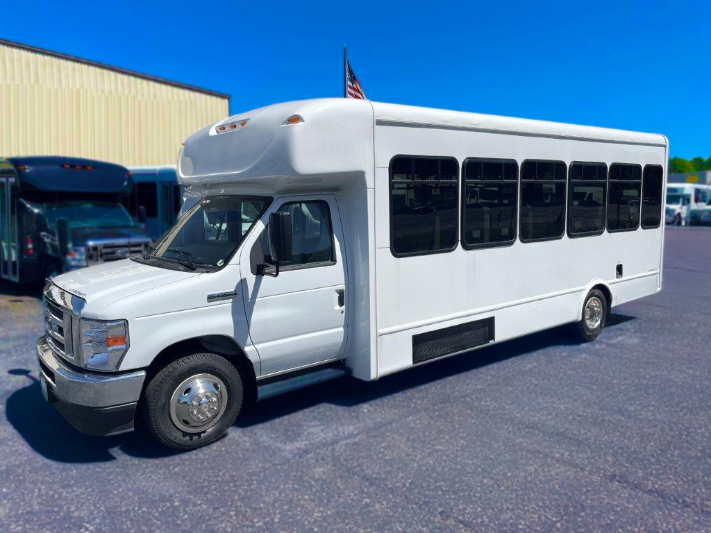 2026 Starcraft MVP Shuttle Bus