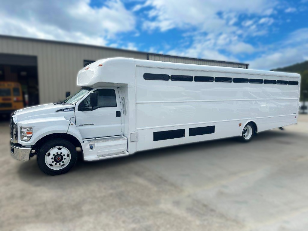 2026 Starcraft PVT Shuttle Bus