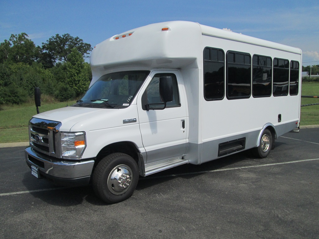 2026 Startrans Senator Shuttle Bus