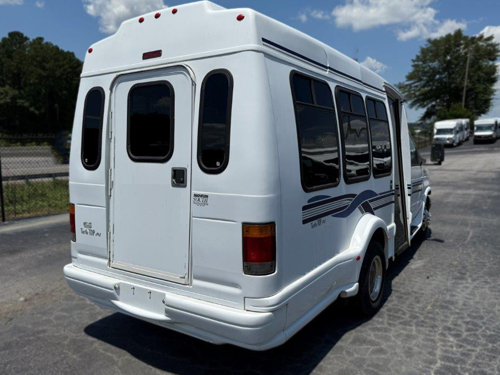 2003 Turtle Top Vanterra Shuttle Bus