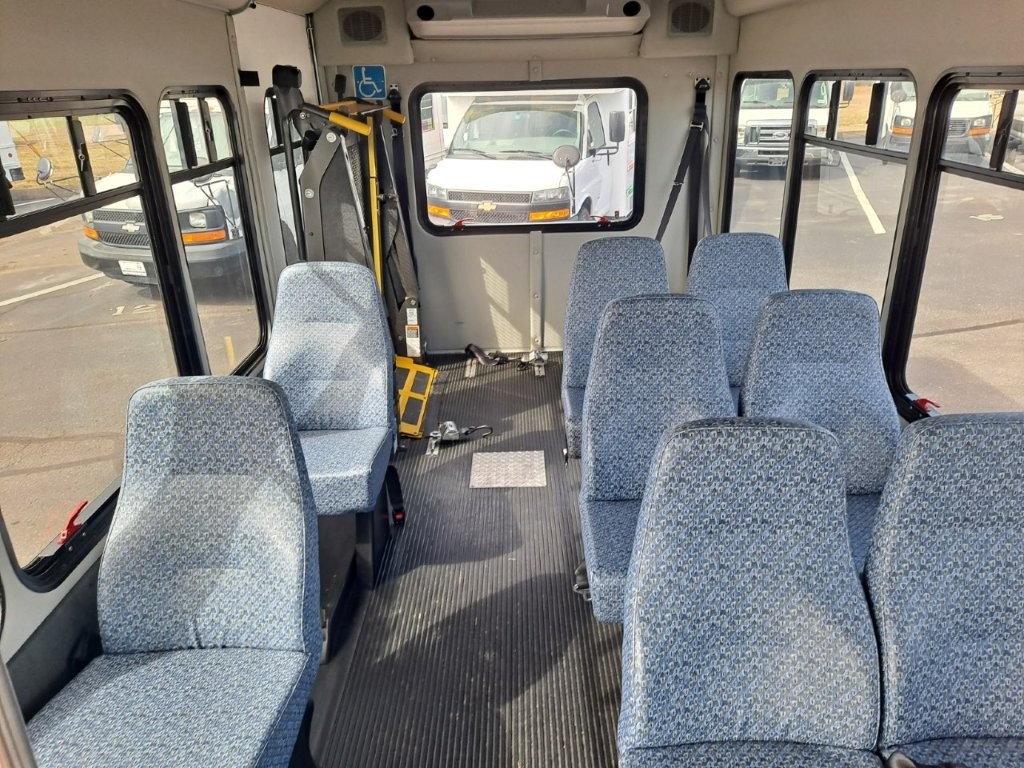 2018 Starcraft Starlite Shuttle Bus