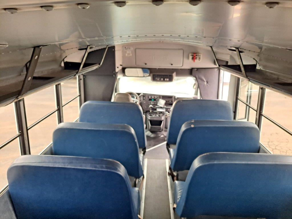 2010 Thomas Shuttle Bus