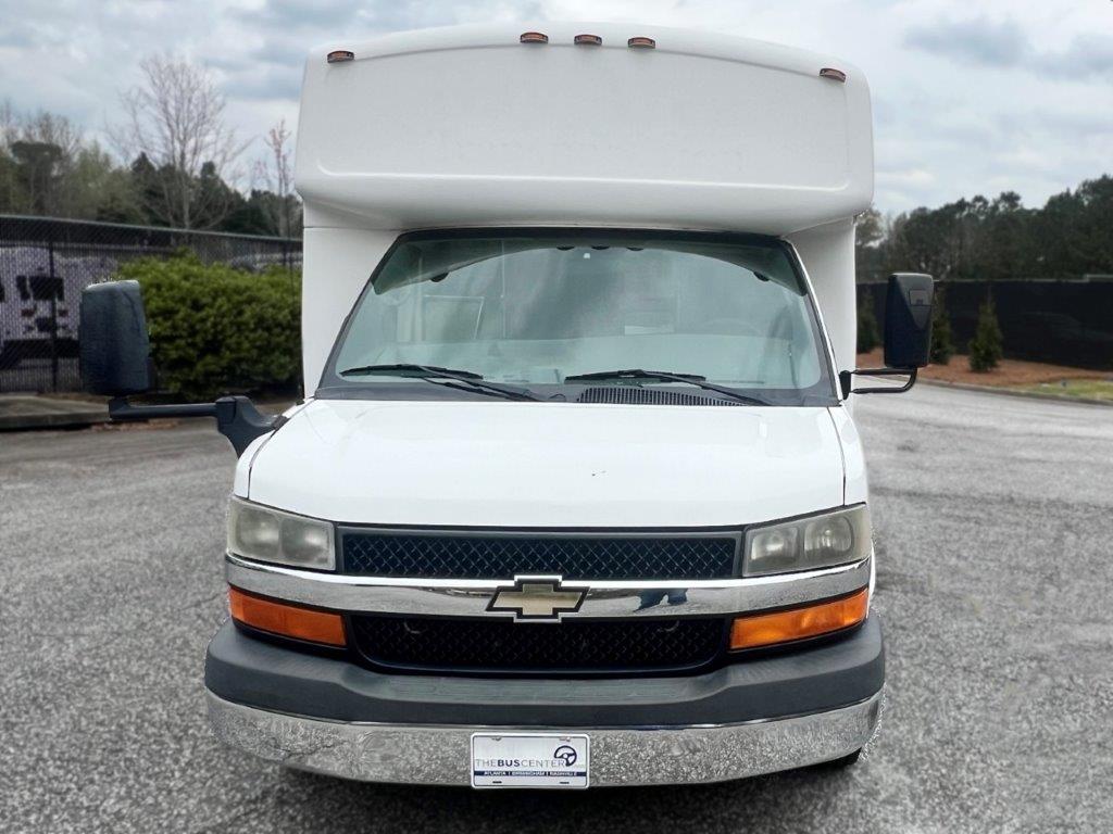 2013 Champion Defender Shuttle Bus