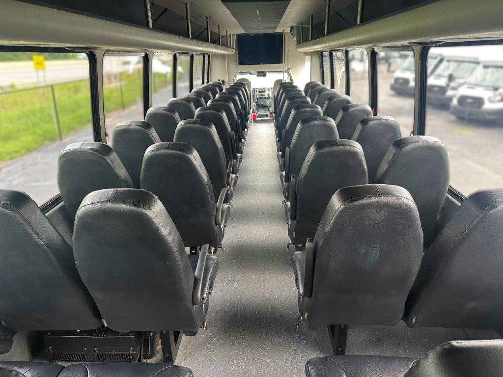 2015 Starcraft XLT Coach