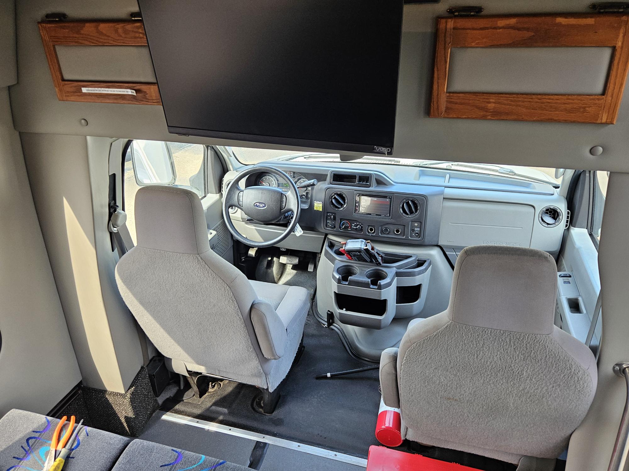 2016 Turtle Top Vanterra Shuttle Bus