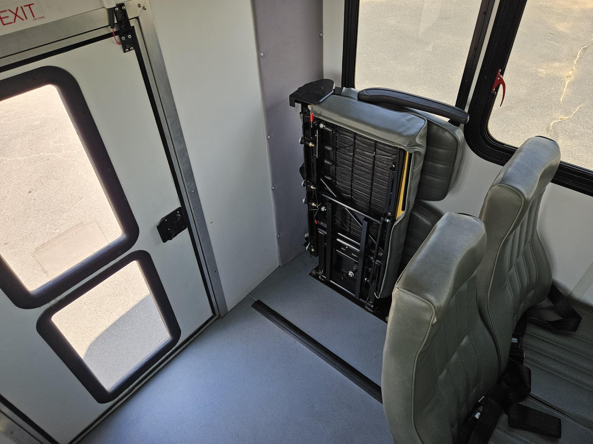 2017 Eldorado Advantage Shuttle Bus