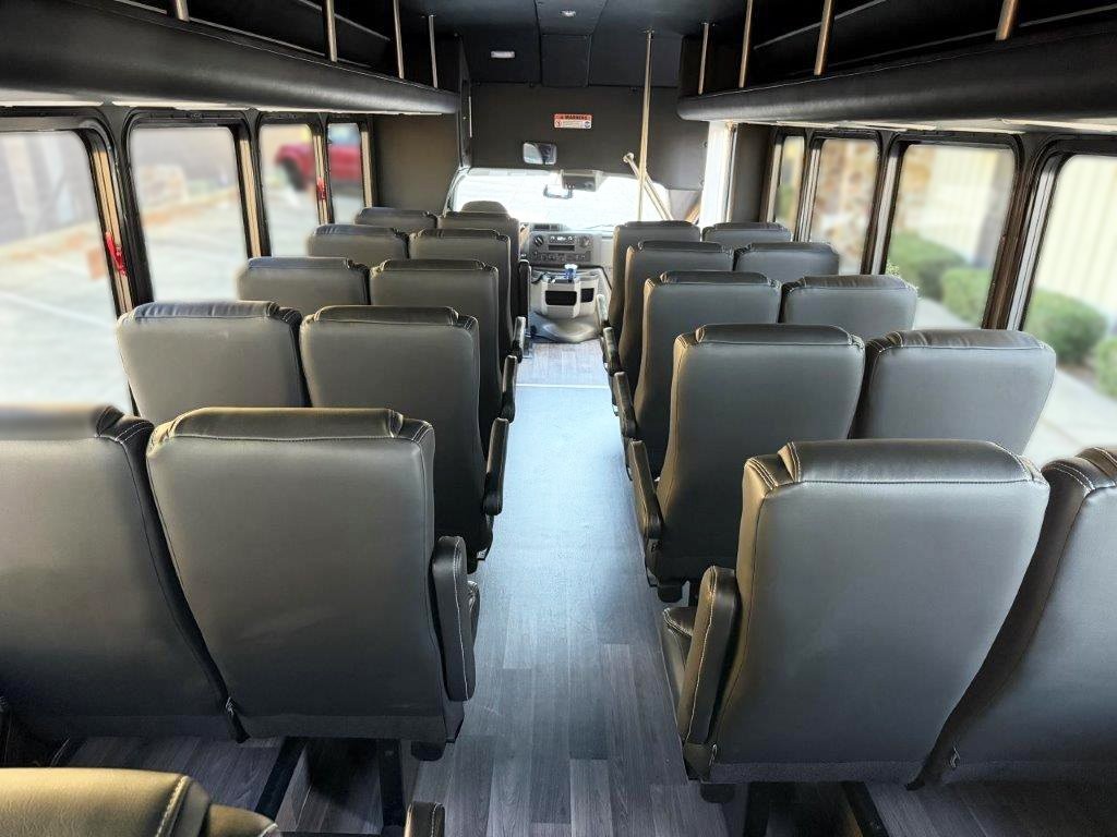 2026 Starcraft Allstar Exec Shuttle Bus