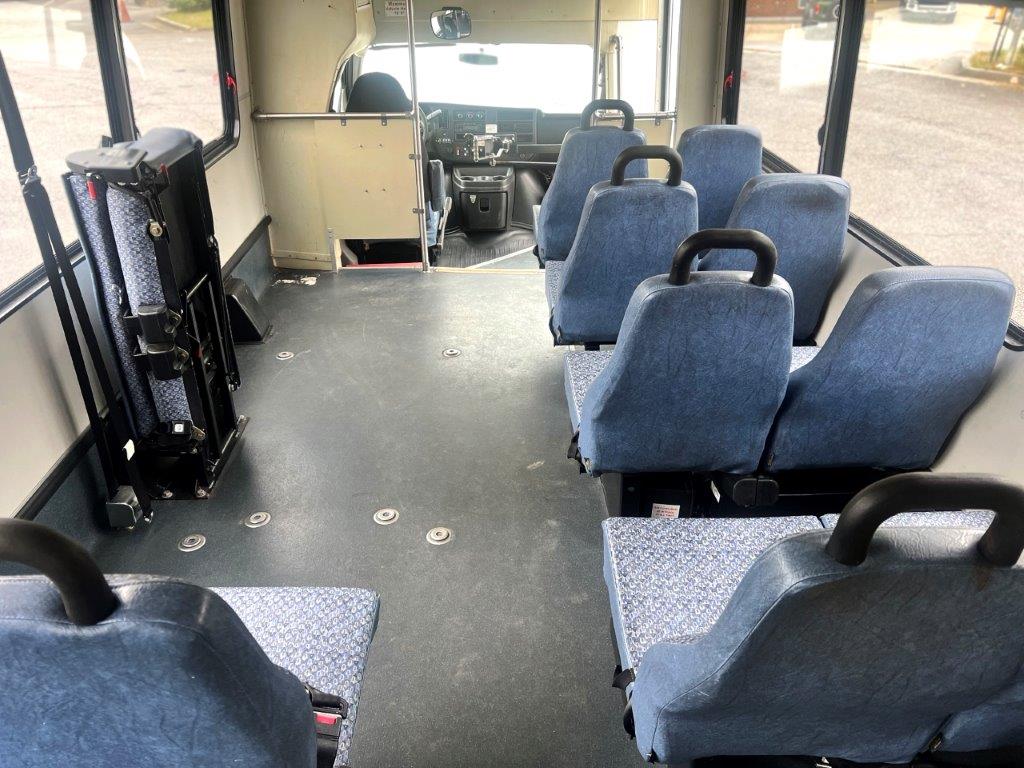 2013 Champion Defender Shuttle Bus