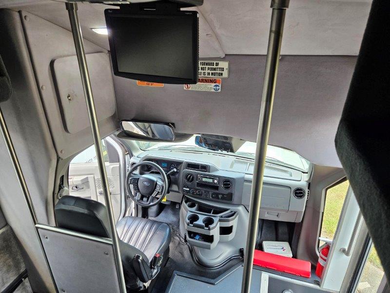 2021 Starcraft Allstar Shuttle Bus