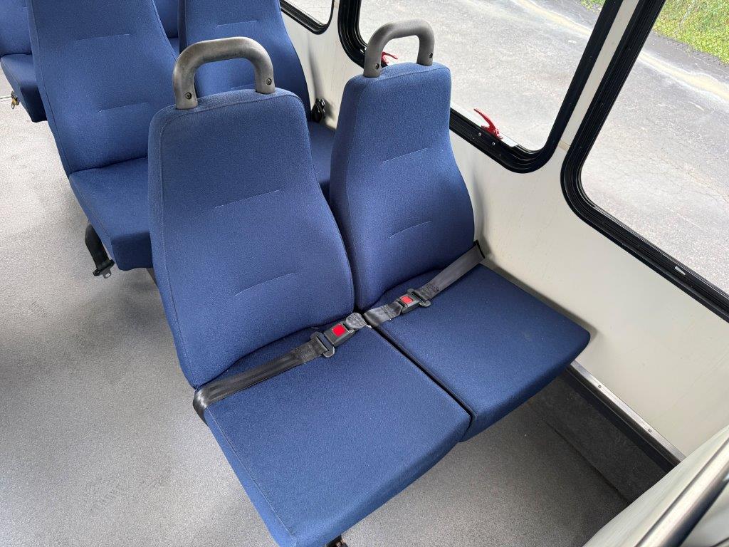 2012 Starcraft Allstar Shuttle Bus