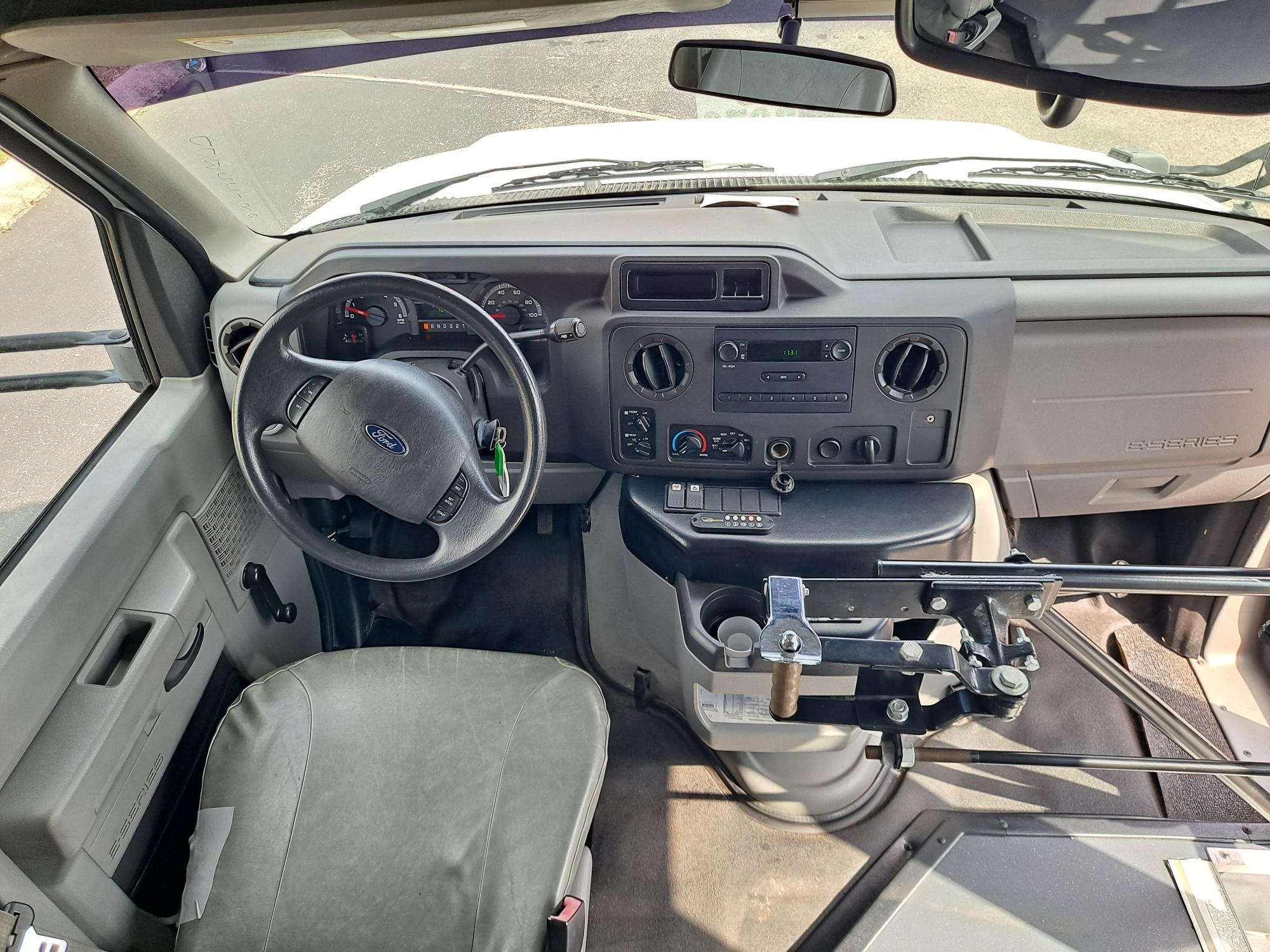 2014 Elkhart Coach Shuttle Bus