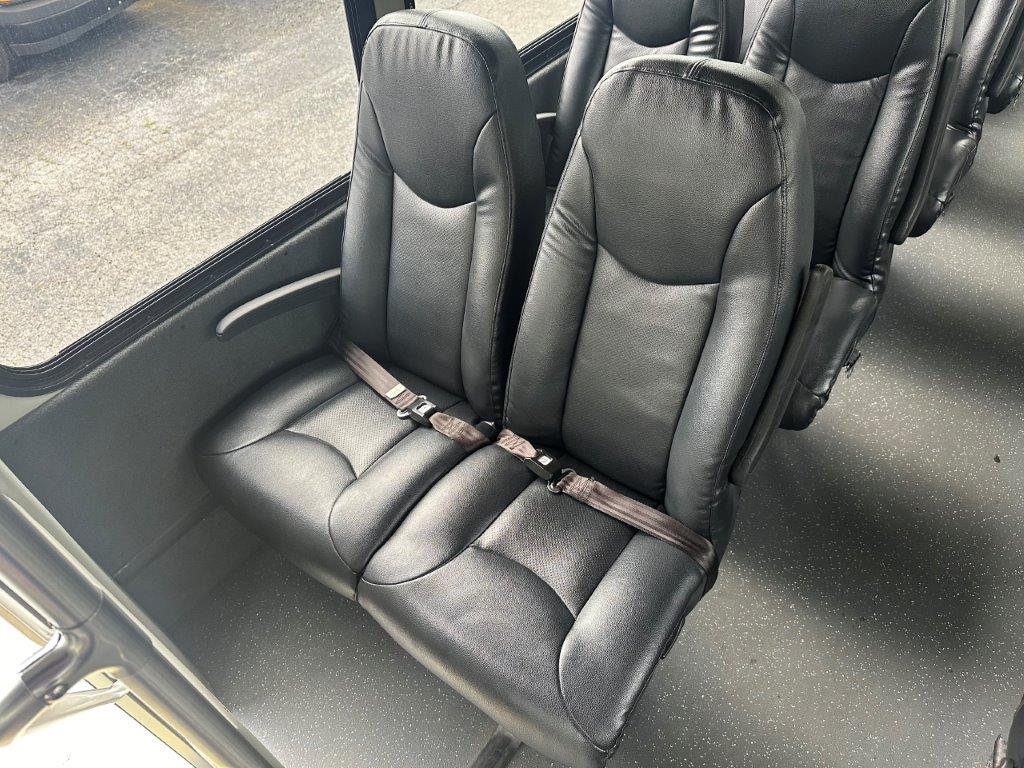 2015 Starcraft XLT Coach