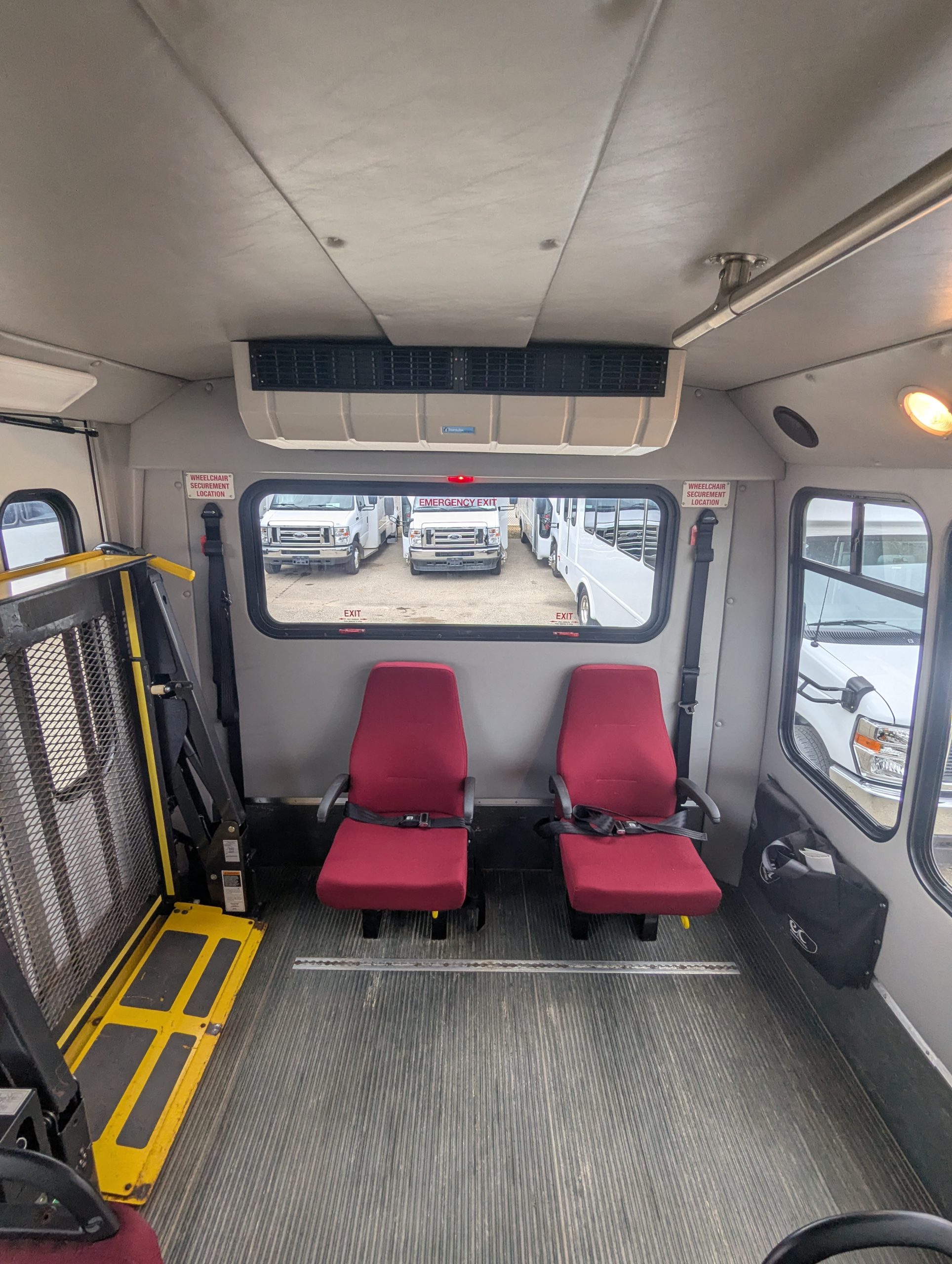 2013 Elkhart Shuttle Bus