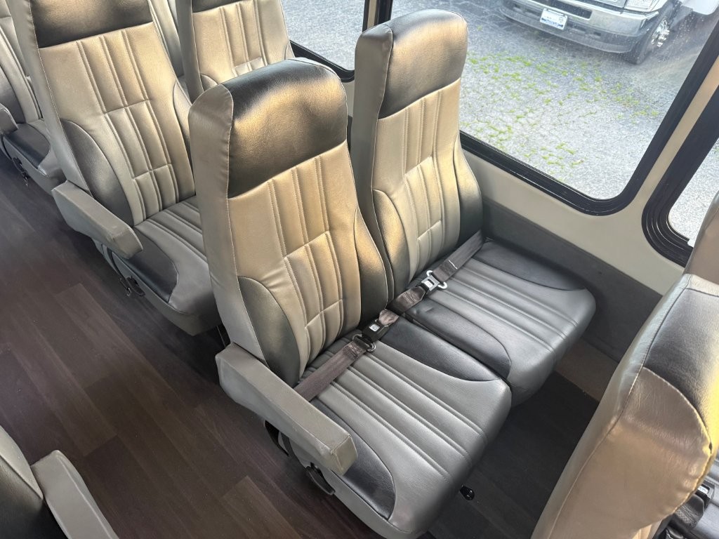 2019 Starcraft Allstar XL Shuttle Bus