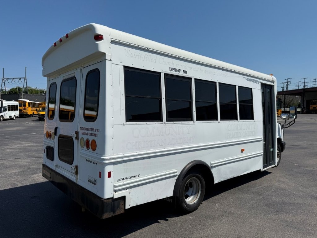 2010 Starcraft Prodigy Shuttle Bus