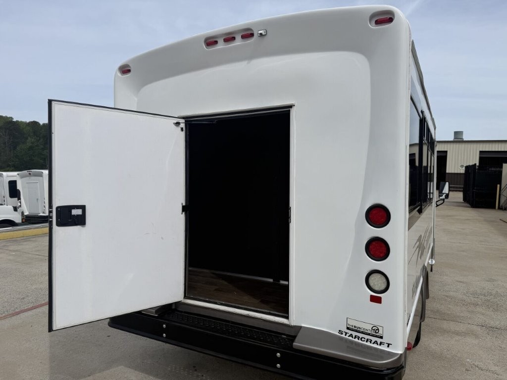 2019 Starcraft Allstar Executive Shuttle Bus