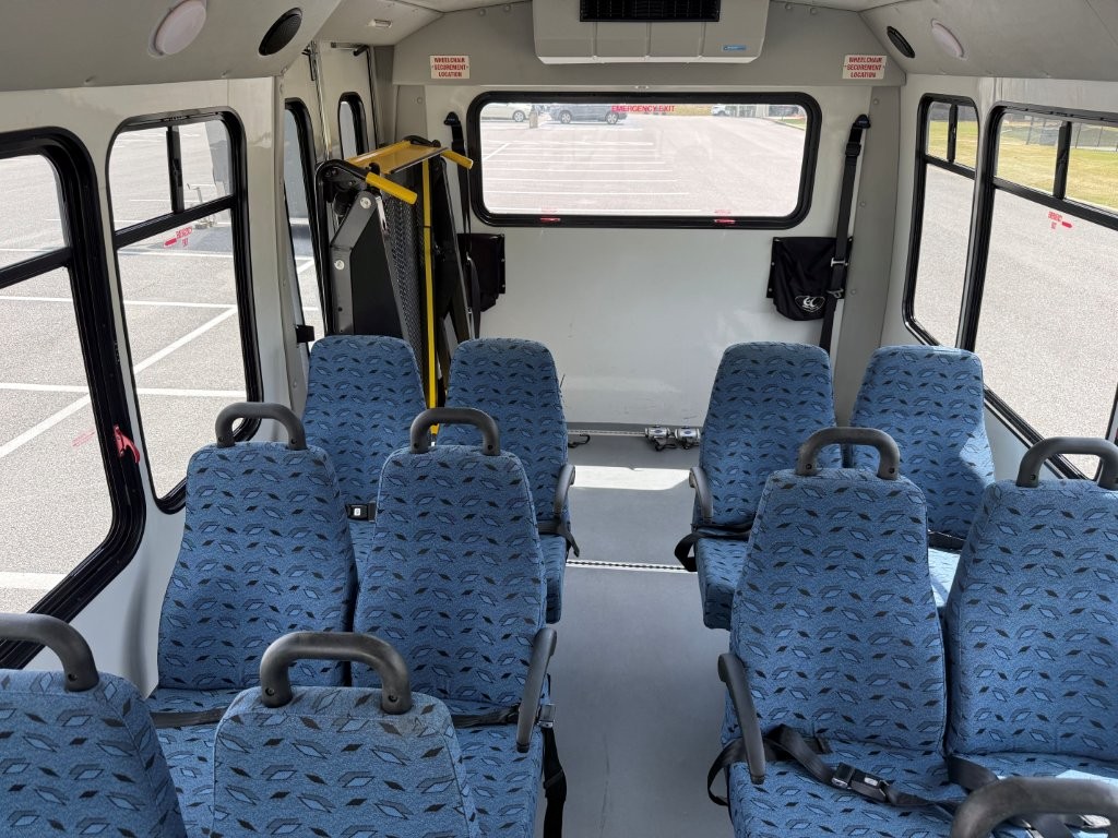 2021 Elkhart Coach ECIIECII Shuttle Bus