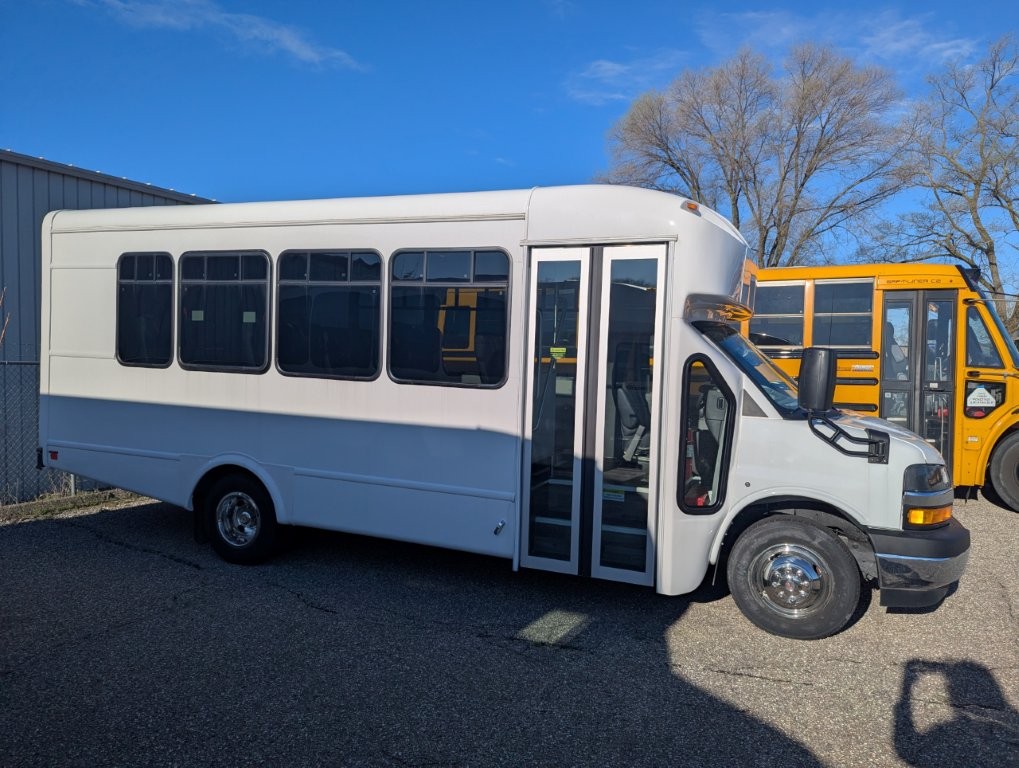 2025 Champion Shuttle Bus