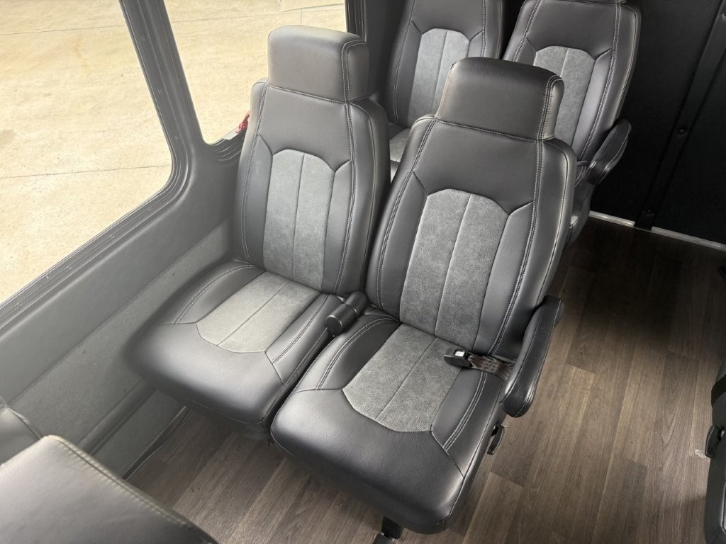 2019 Starcraft Allstar Executive Shuttle Bus