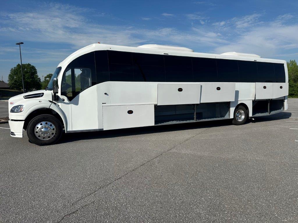 2026 Freightliner Summit XL