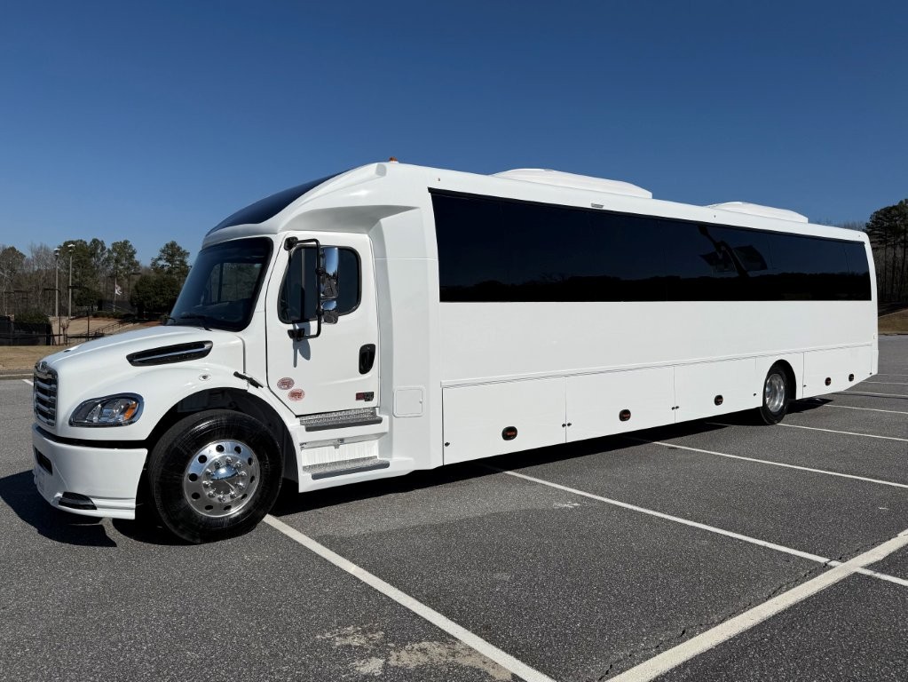 2026 Freightliner Summit
