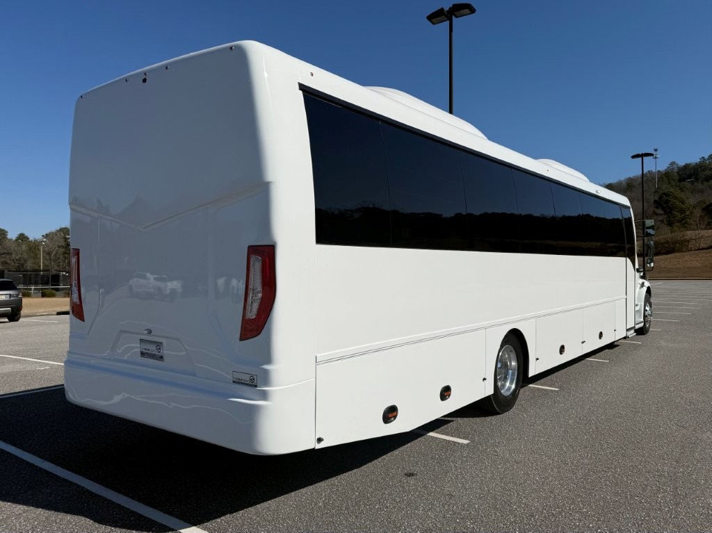 2026 Freightliner Summit