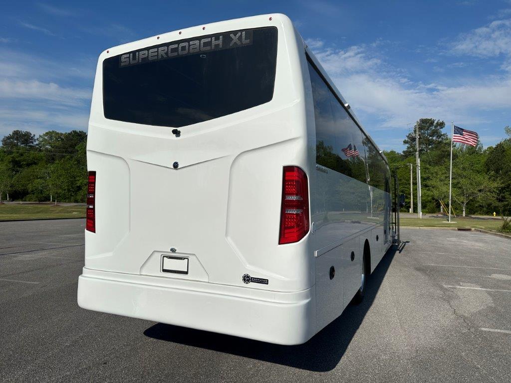 2026 Freightliner Summit XL
