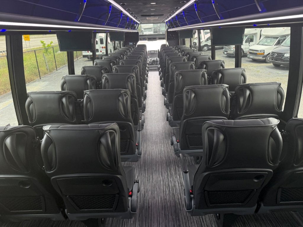 2026 Freightliner Summit