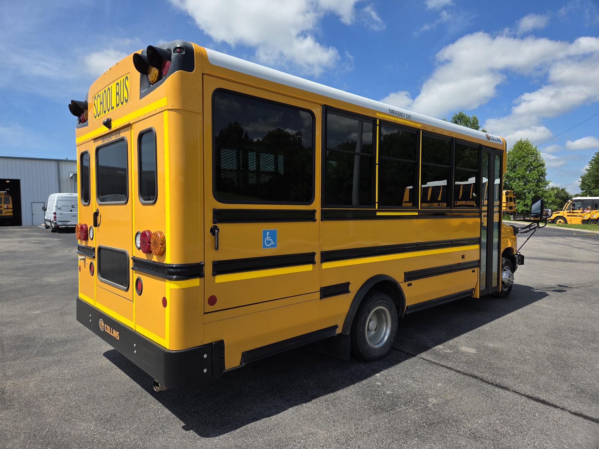 2025 Collins DE516