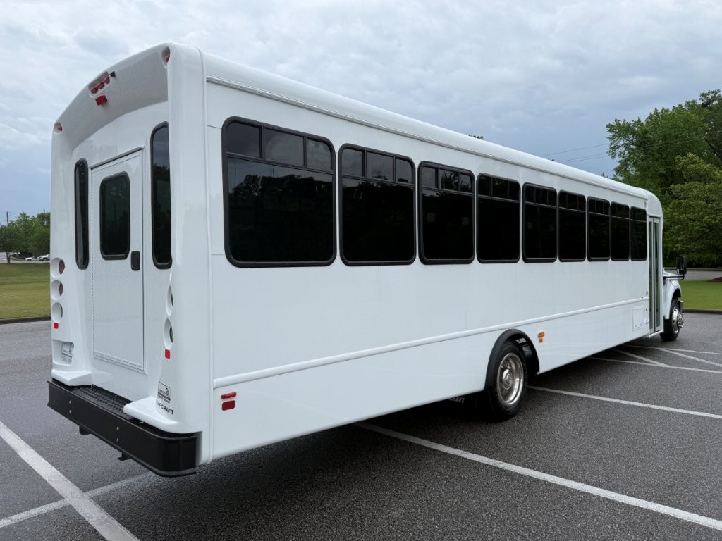 2027 Starcraft XLT SC-20 Shuttle Bus
