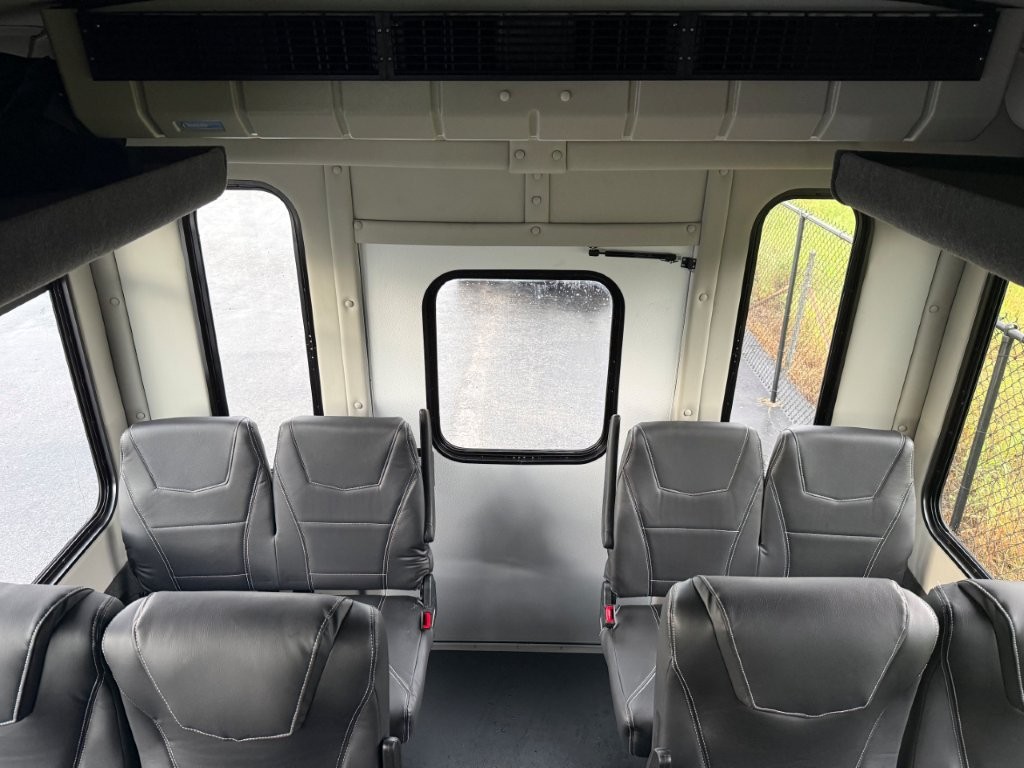 2027 Starcraft XLT SC-20 Shuttle Bus