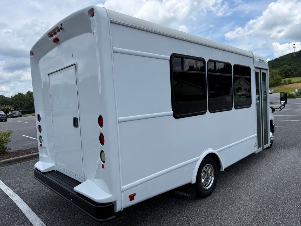 2021 Starcraft Allstar Shuttle Bus
