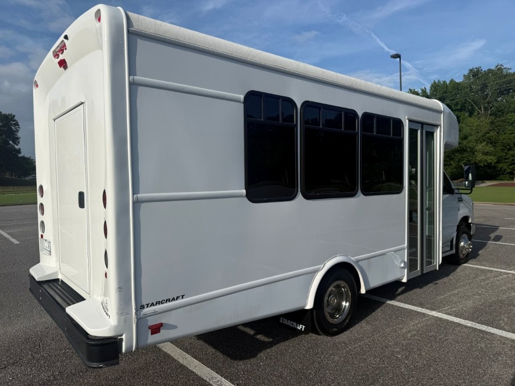 2021 Starcraft Allstar Shuttle Bus