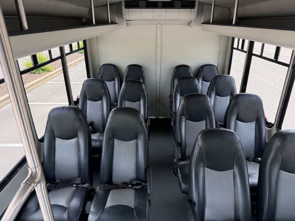 2021 Starcraft Allstar Shuttle Bus