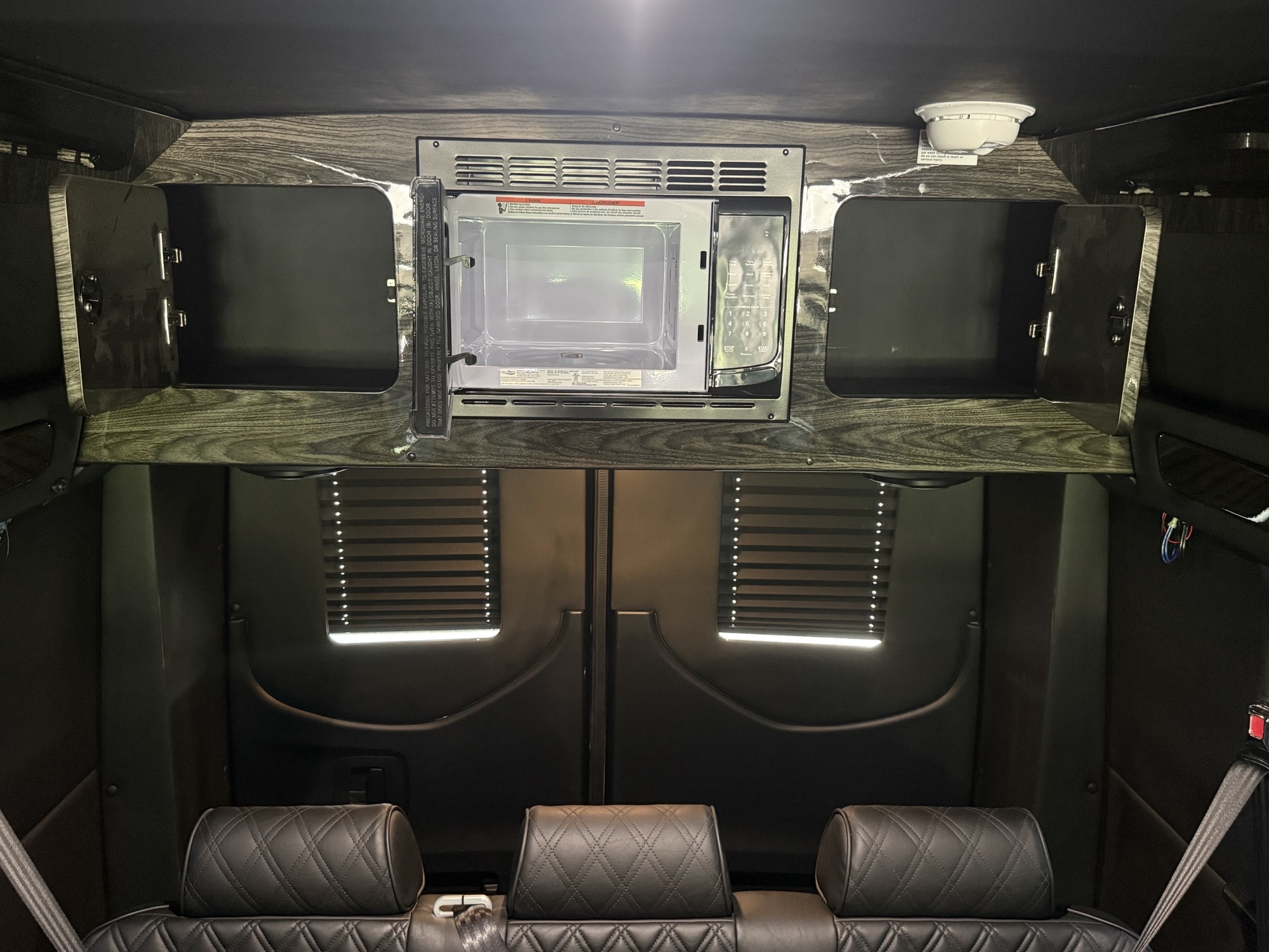 2024 Mercedes Executive Sprinter