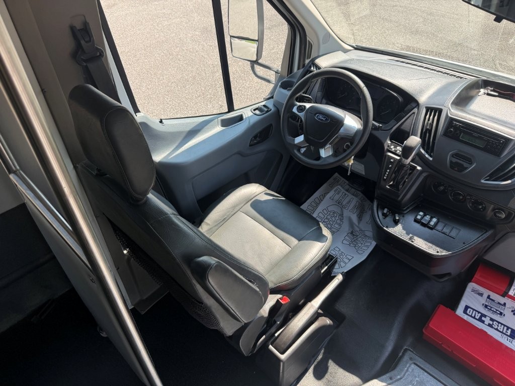 2017 Starcraft Starlite Shuttle Bus