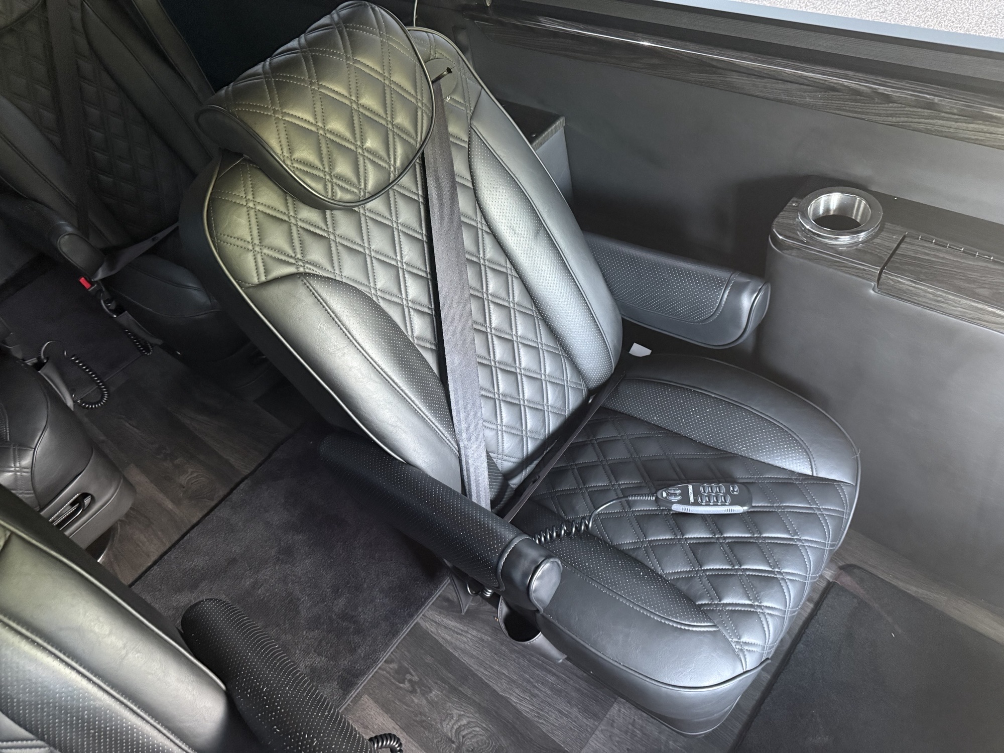 2024 Mercedes Executive Sprinter