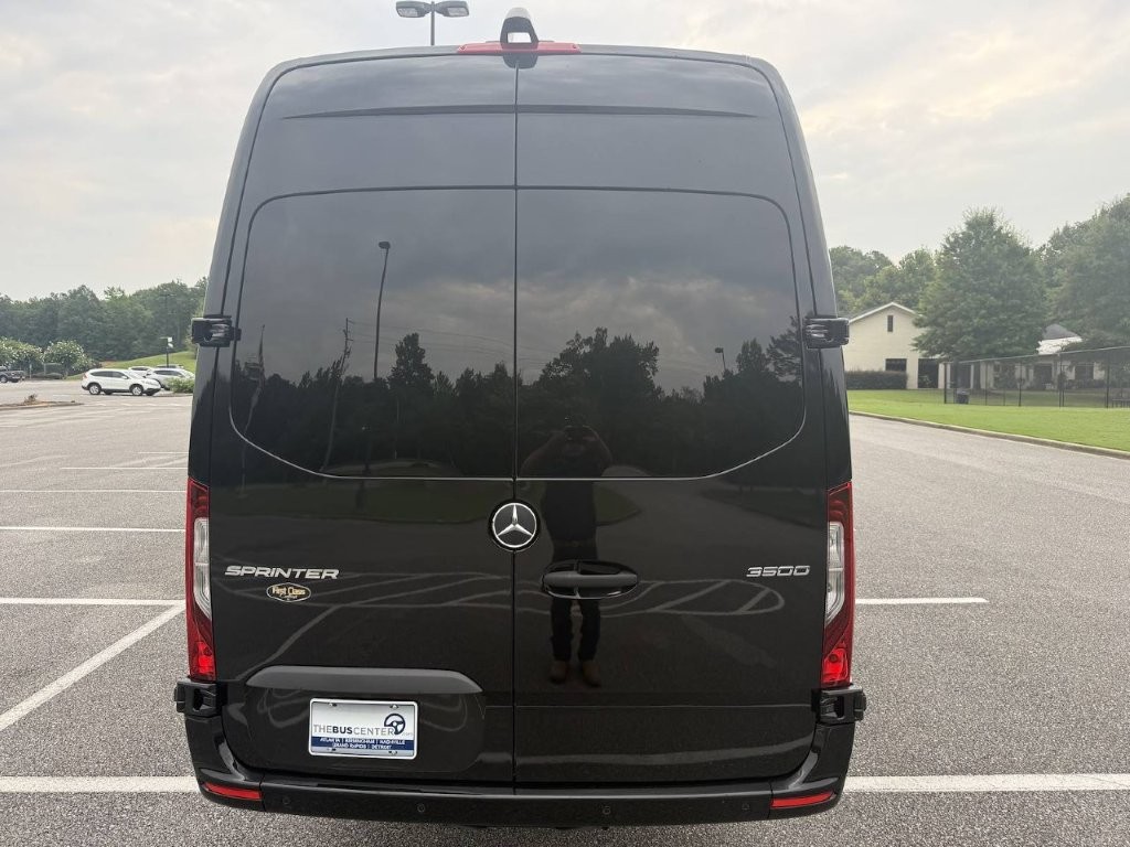 2024 First Class Customs Executive Sprinter
