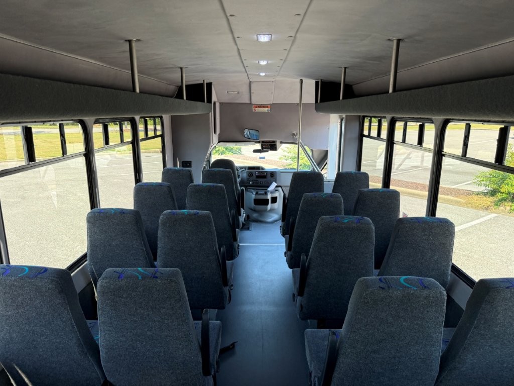 2016 StarCraft AllStar Shuttle Bus